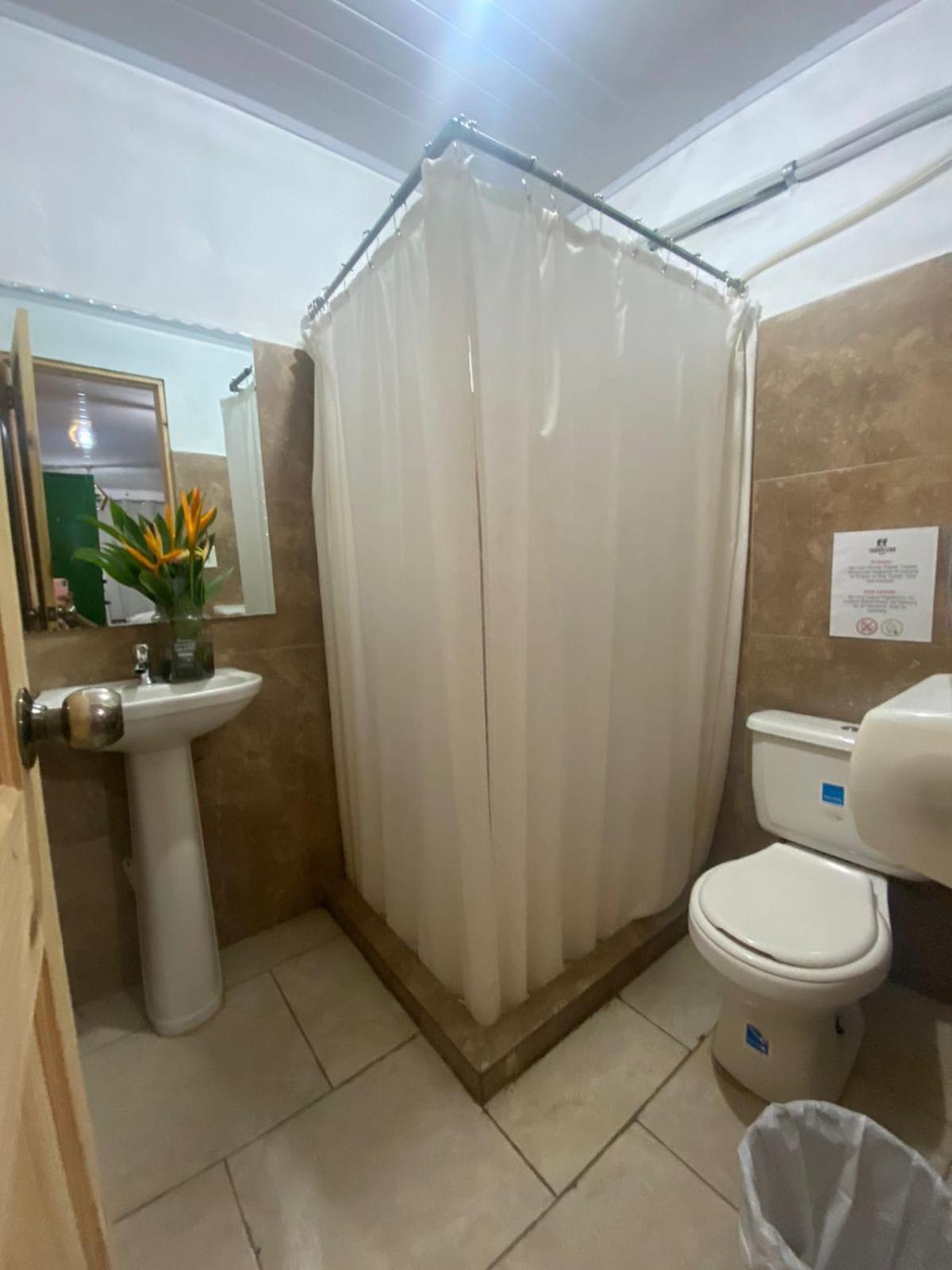 Hostel Travelers Chitré 外观 照片